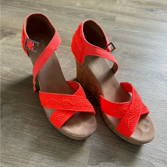 Toms Shoes - Toms Wedges